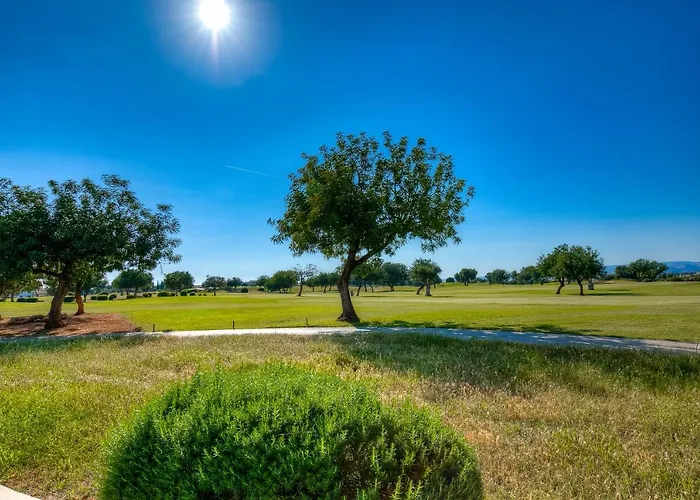 2 Bedroom Proteus With Private Pool, Aphrodite Hills * Kouklia