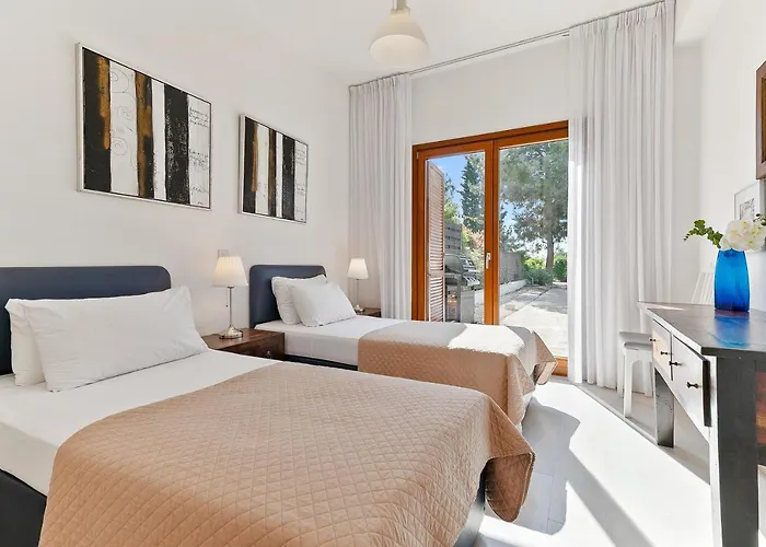 וילה 2 Bedroom Proteus With Private Pool, Aphrodite Hills קוקליה