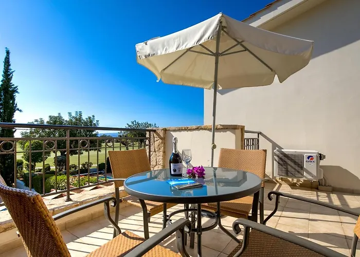 Vila 2 Bedroom Proteus With Private Pool, Aphrodite Hills *