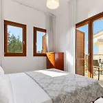 2 Bedroom Proteus With Private Pool, Aphrodite Hills * Kúklia