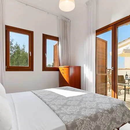 2 Bedroom Proteus With Private Pool, Aphrodite Hills * Κούκλια