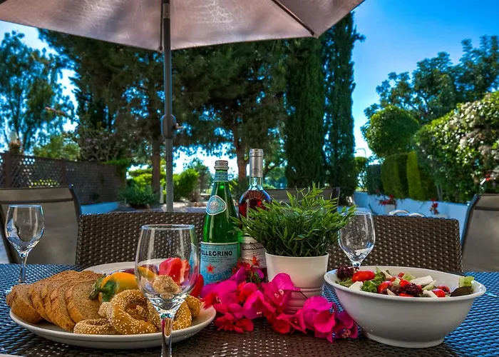 2 Bedroom Proteus With Private Pool, Aphrodite Hills Villa Kouklia